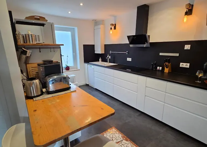 Apartment De Luxe A 100m Des Arenes